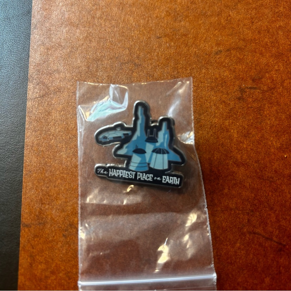 Galaxy edge pin